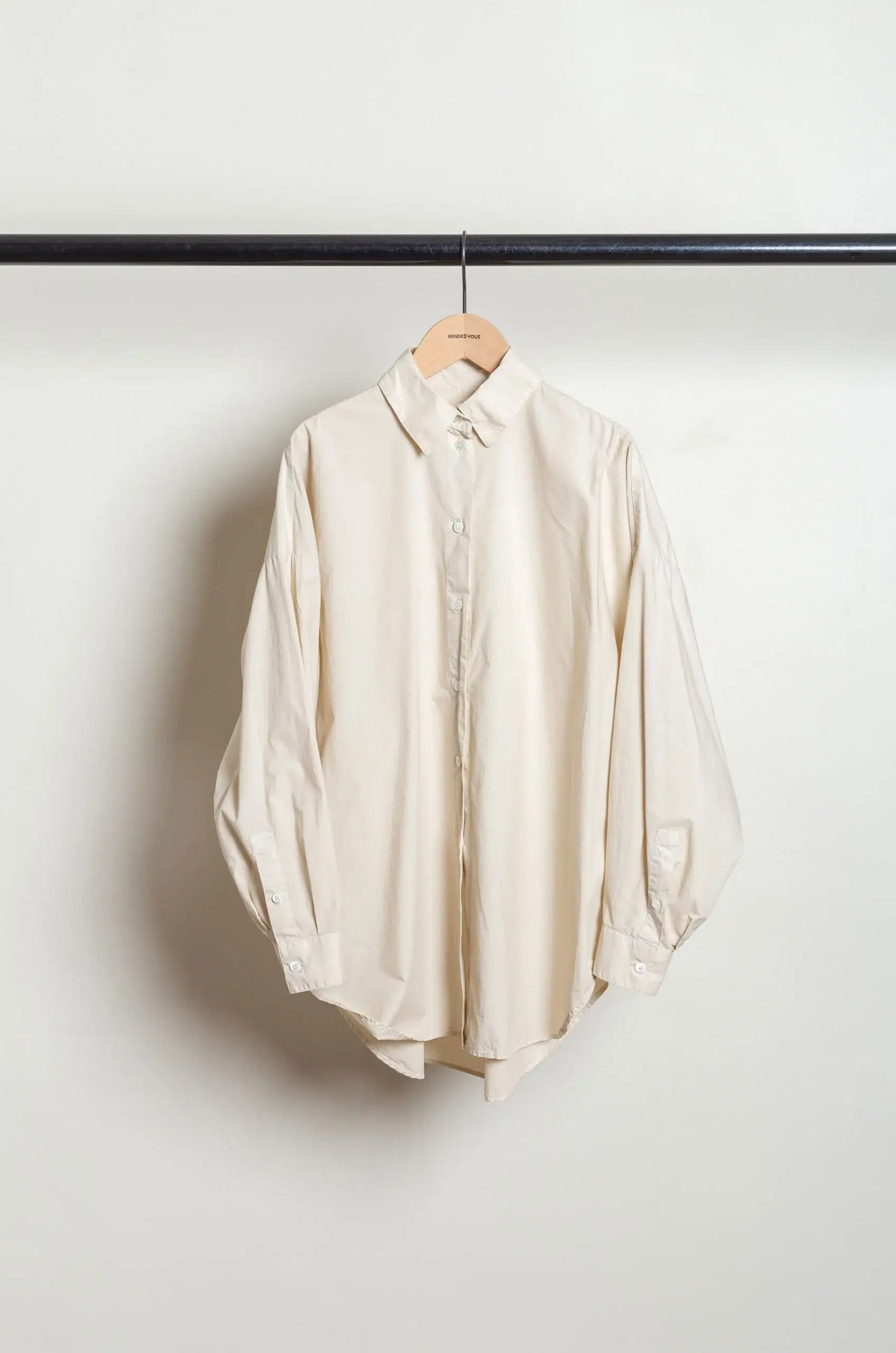 Everyday Shirts - GIORGIA 77DT1927 - BEIGE UNITO TINTO CAPO / GAR.DYED BEIGE PLAIN