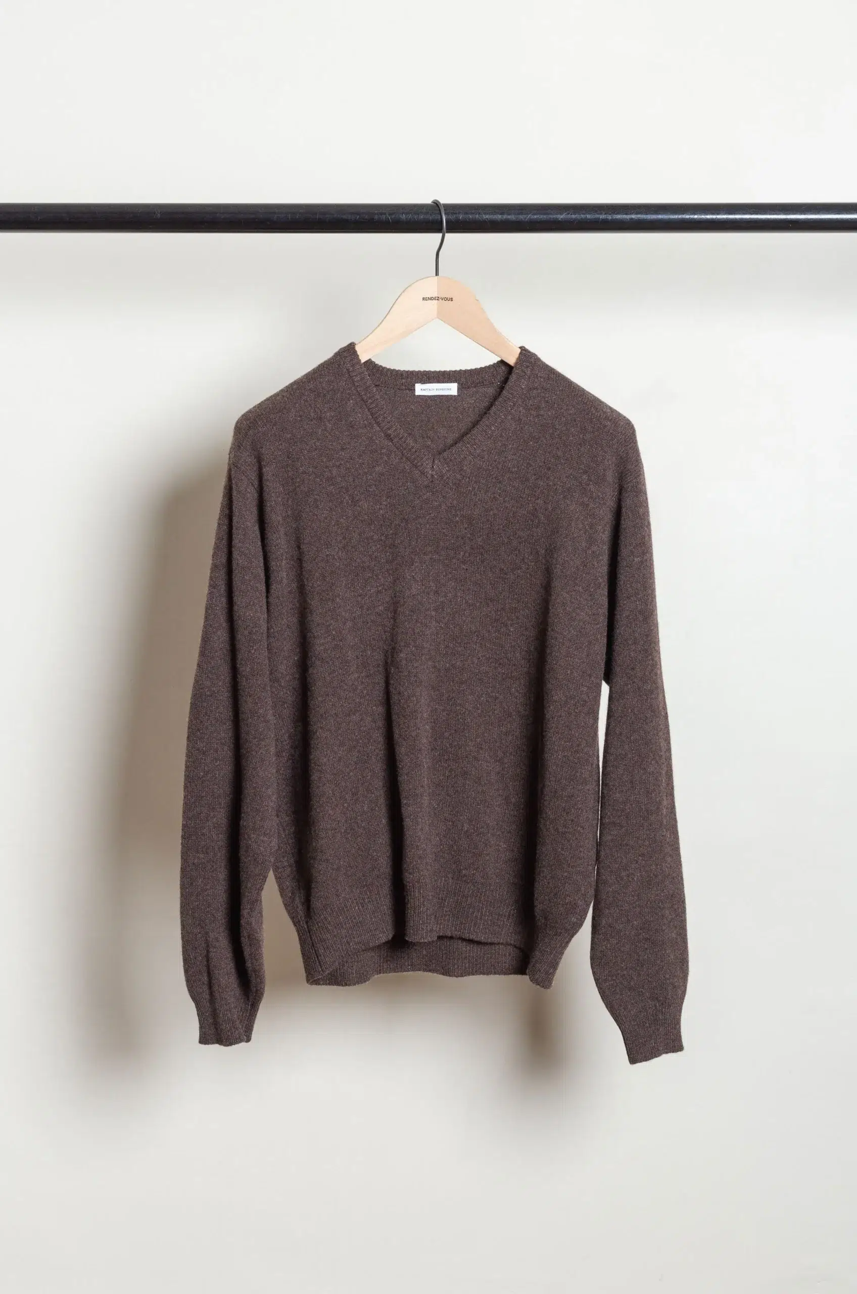 Kaptain Sunshine - KS26FKN09 Lambswool V-neck Pullover - BROWN