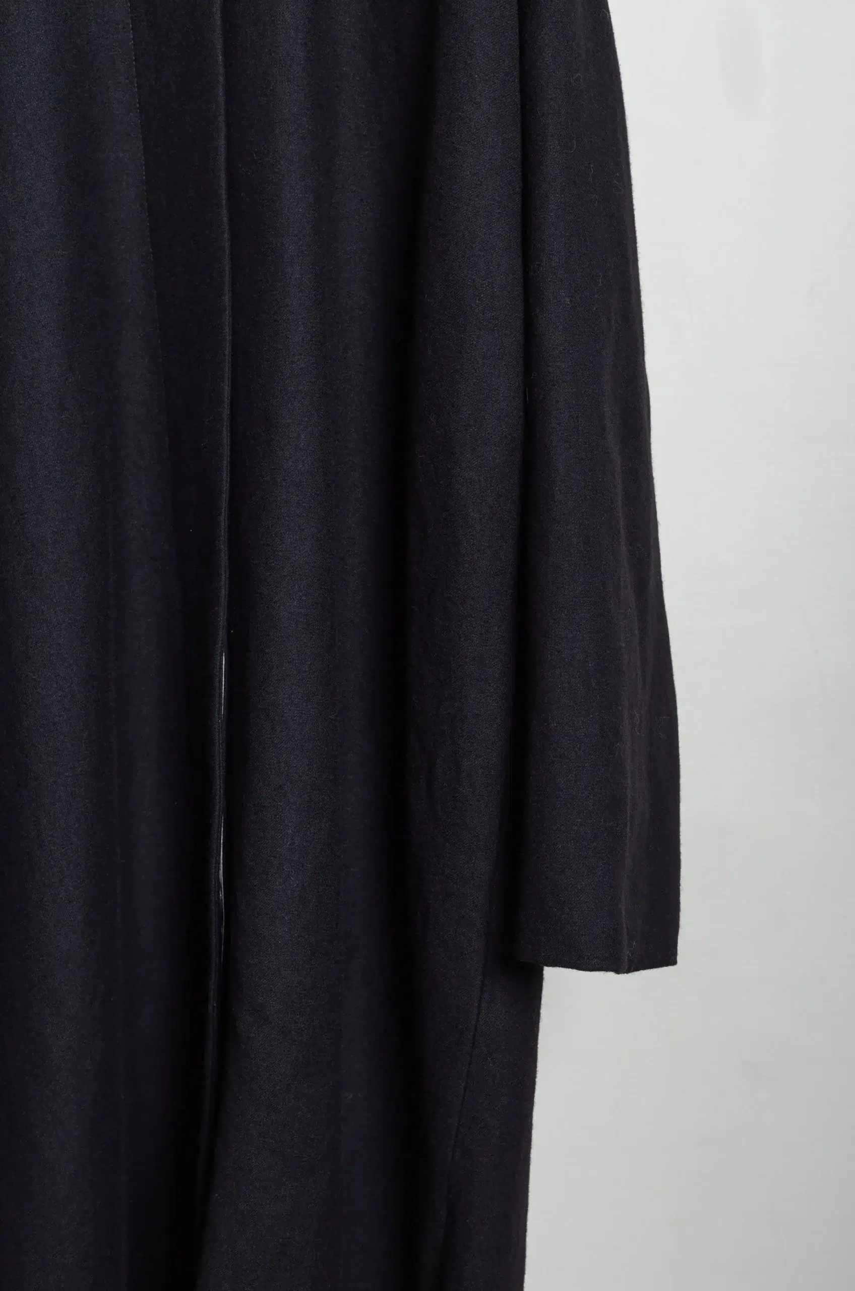 NITTO - ALMA COAT - Black/ecru