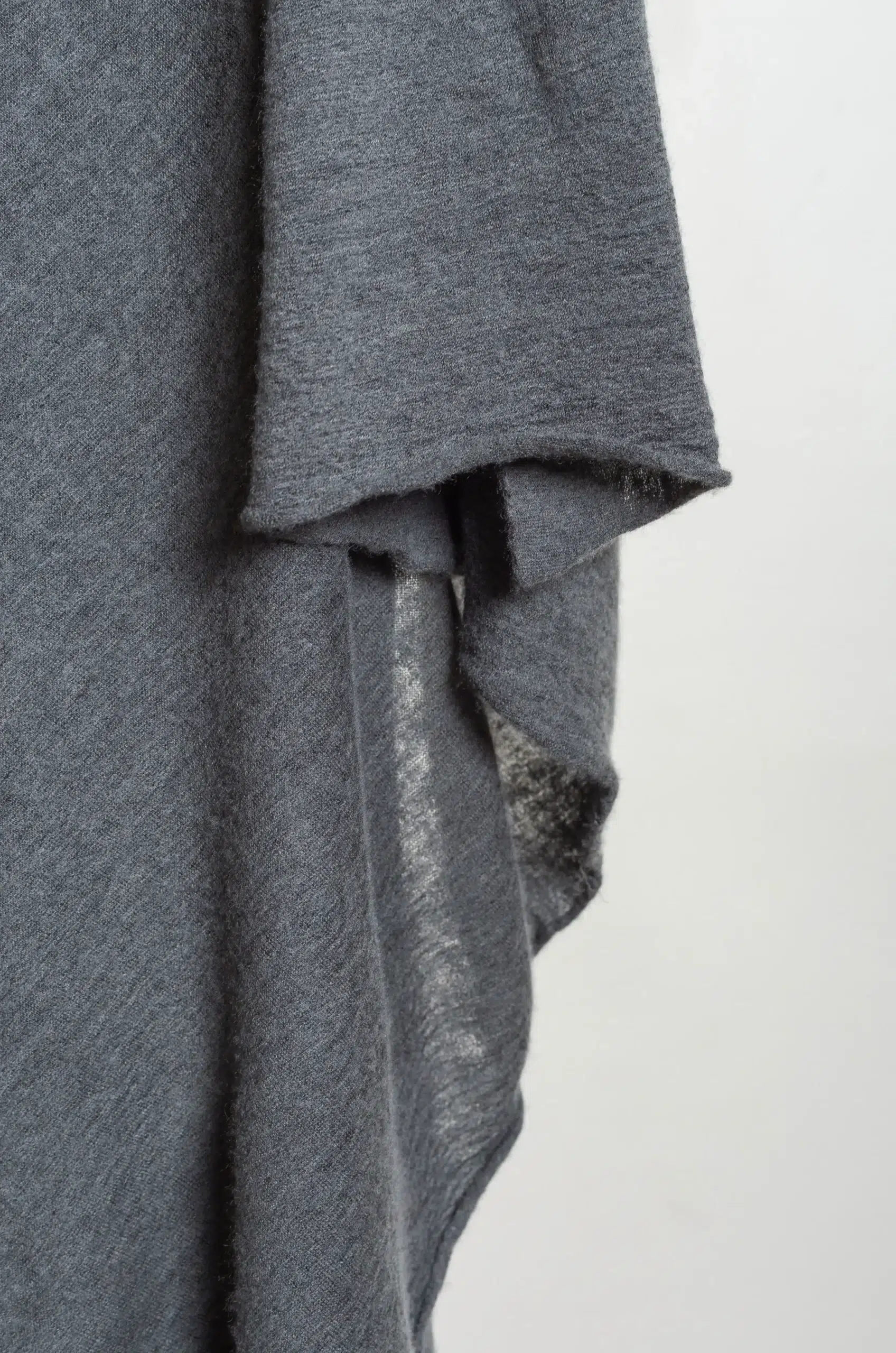 Pin 1876 - PLAIN STOLE - FELTED 5500/121 - 0009 Mousse