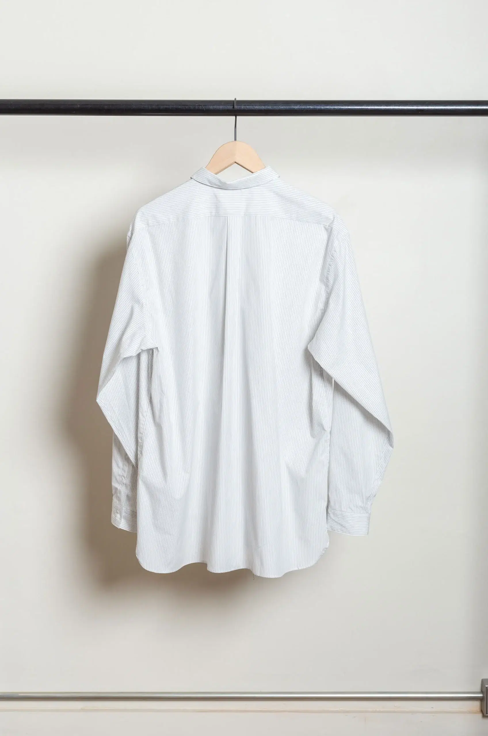 Still By Hand - Regular collar shirt SH00221OS - WHITE STRIPE