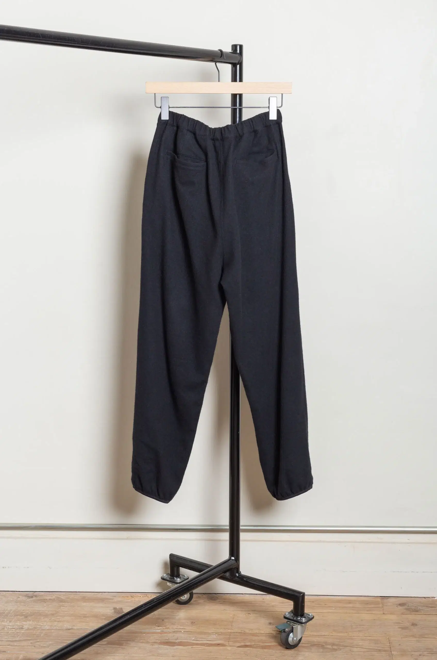 Still By Hand - Cashmere mixed easy pants PT04263OS - BLACK