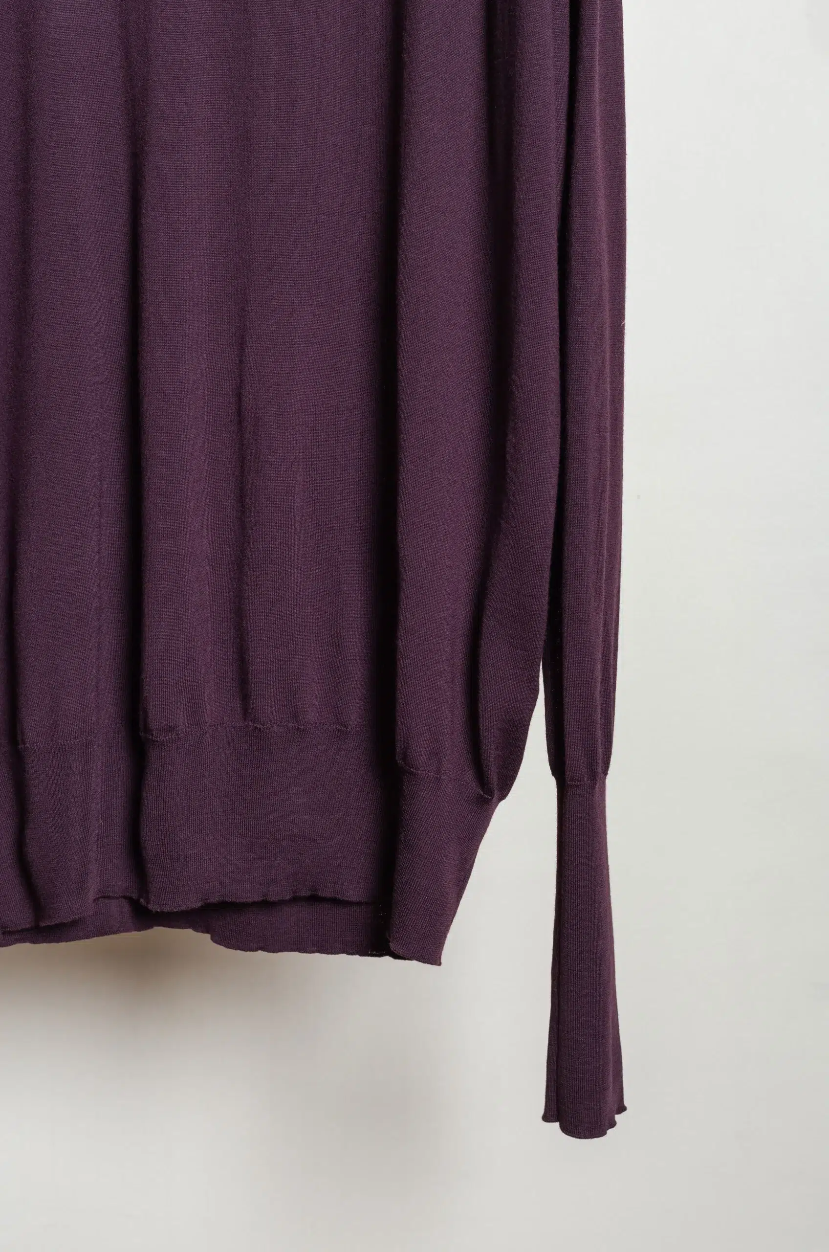 That's Alyki - ANDREAS W2233TU - TYRIAN PURPLE