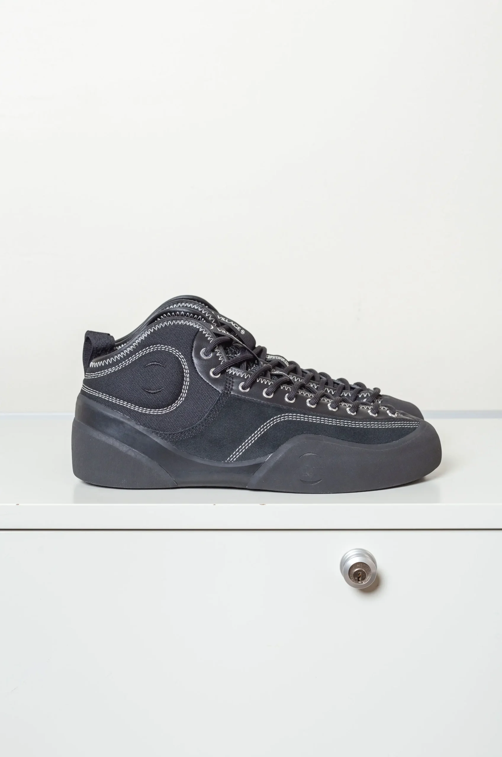 VILLAGE - 1PM MID Leather Suede / Canvas - Black / Natural Black