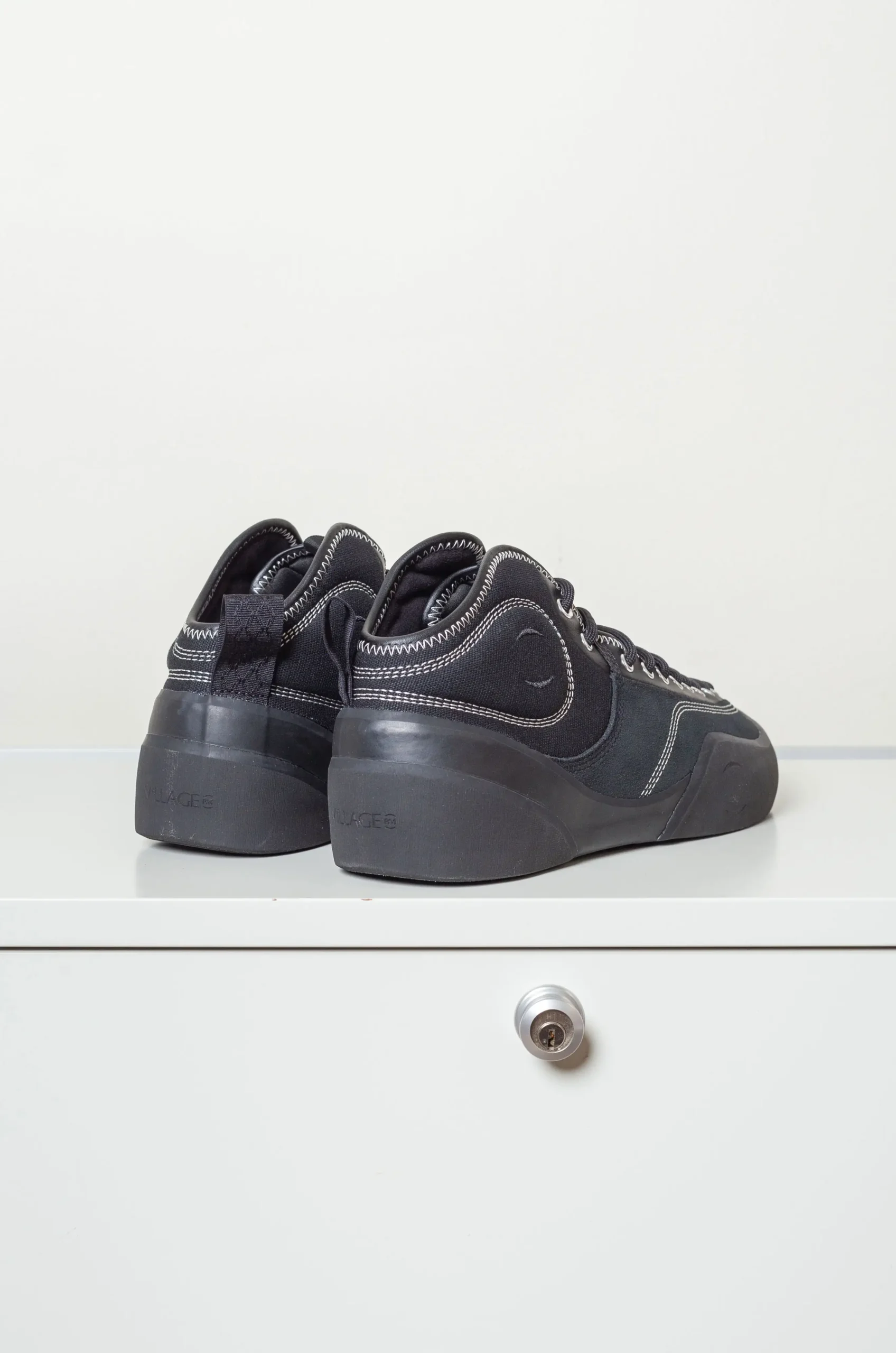 VILLAGE - 1PM MID Leather Suede / Canvas - Black / Natural Black