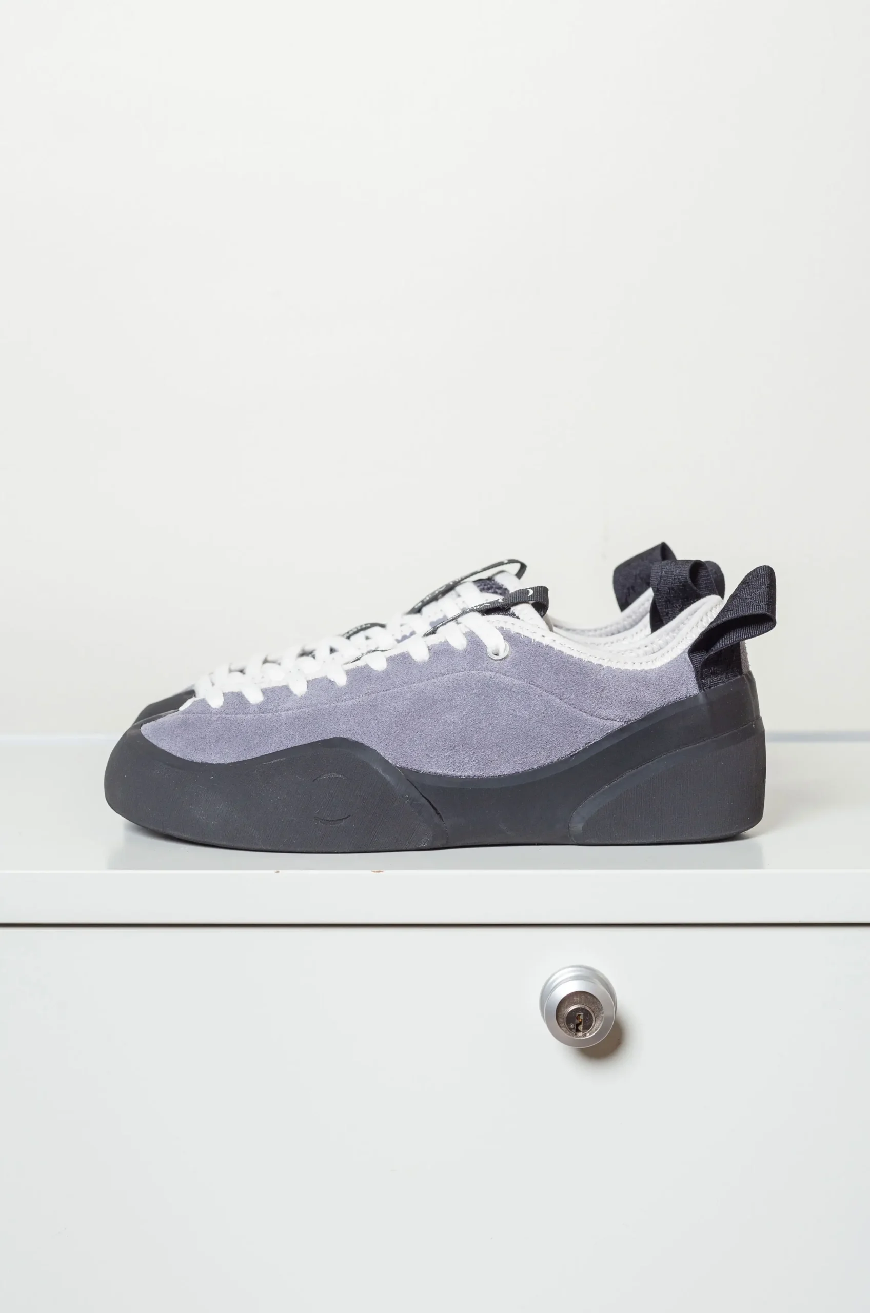 VILLAGE - Women 1PM Leather Suede - Grey / Natural Black