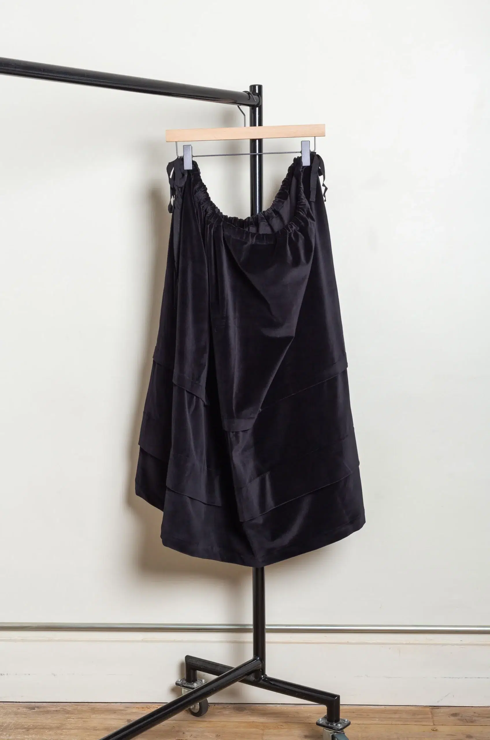 Whiteread - EDITH SKIRT WR094-EB - EBONY
