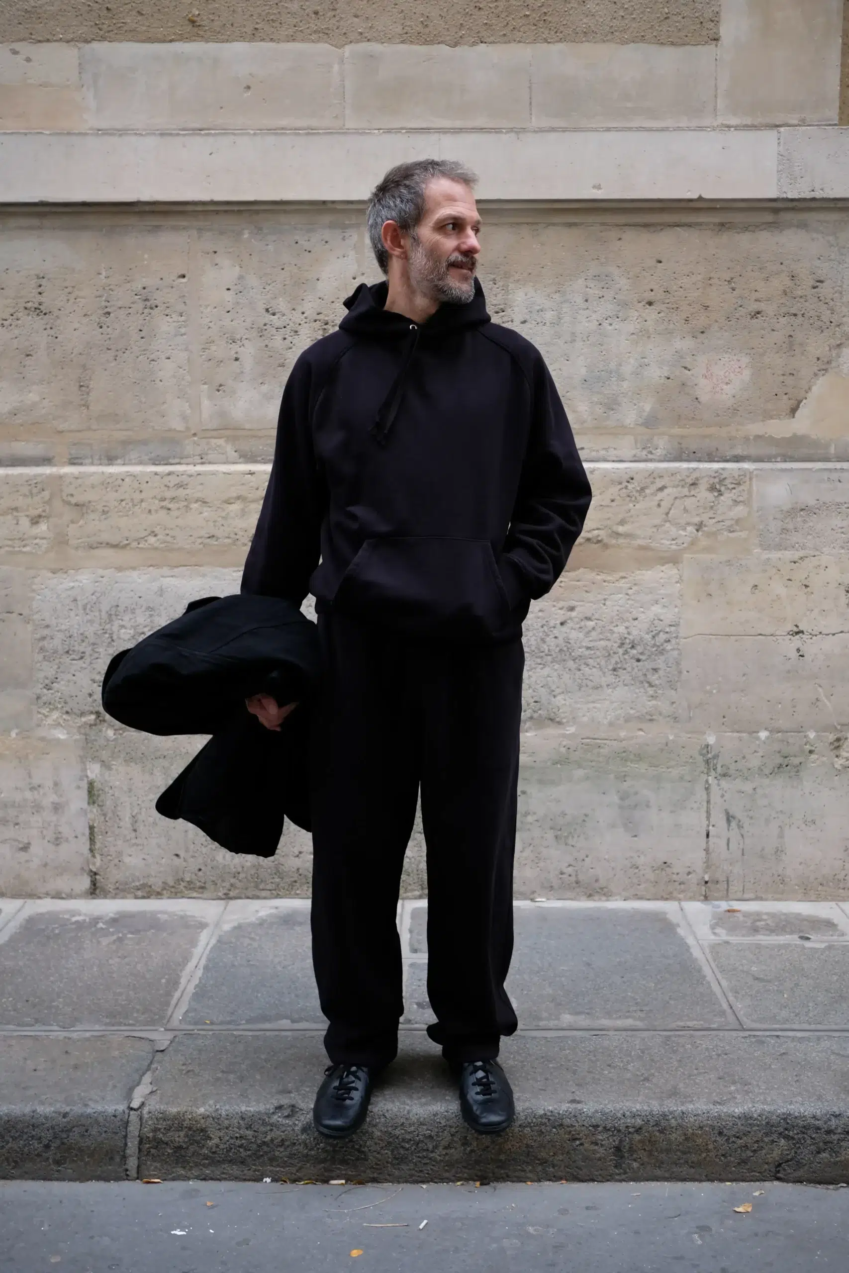 Comoli - HOODIE E03-05004 - BLACK