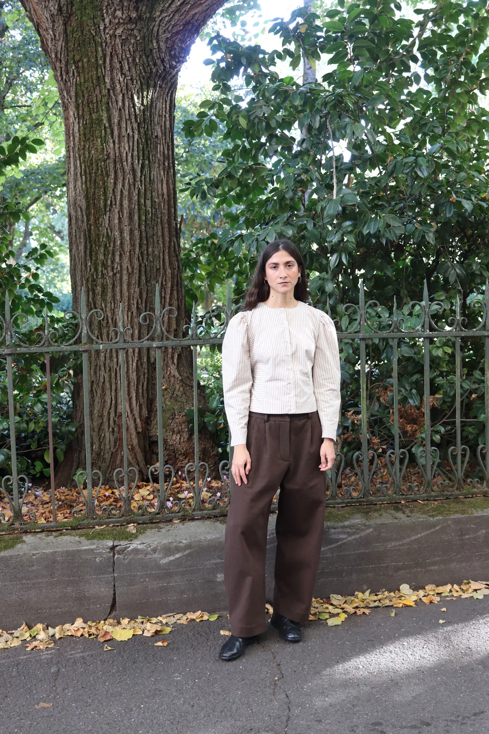 CAWLEY - JAPANESE STRIPED COTTON ELIZA PUFF SLEEVE SHIRT - NATURAL/TERRACOTTA STRIPE
