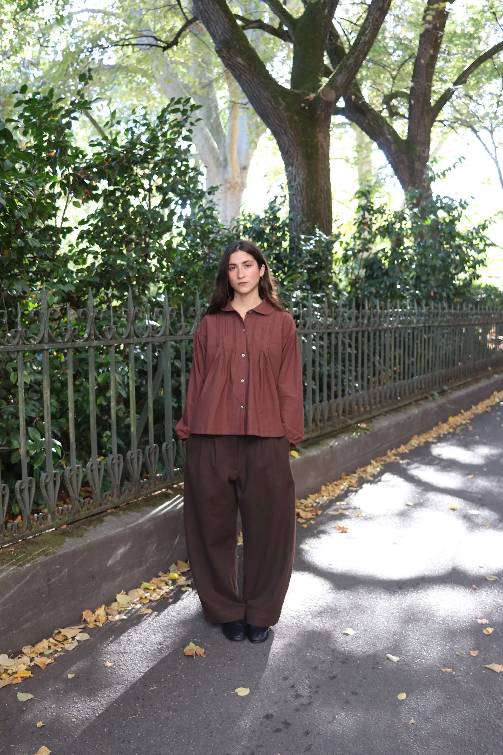 CAWLEY - JAPANESE STRIPE TYPEWRITER COTTON JESSIE SHIRT - BURGUNDY STRIPE