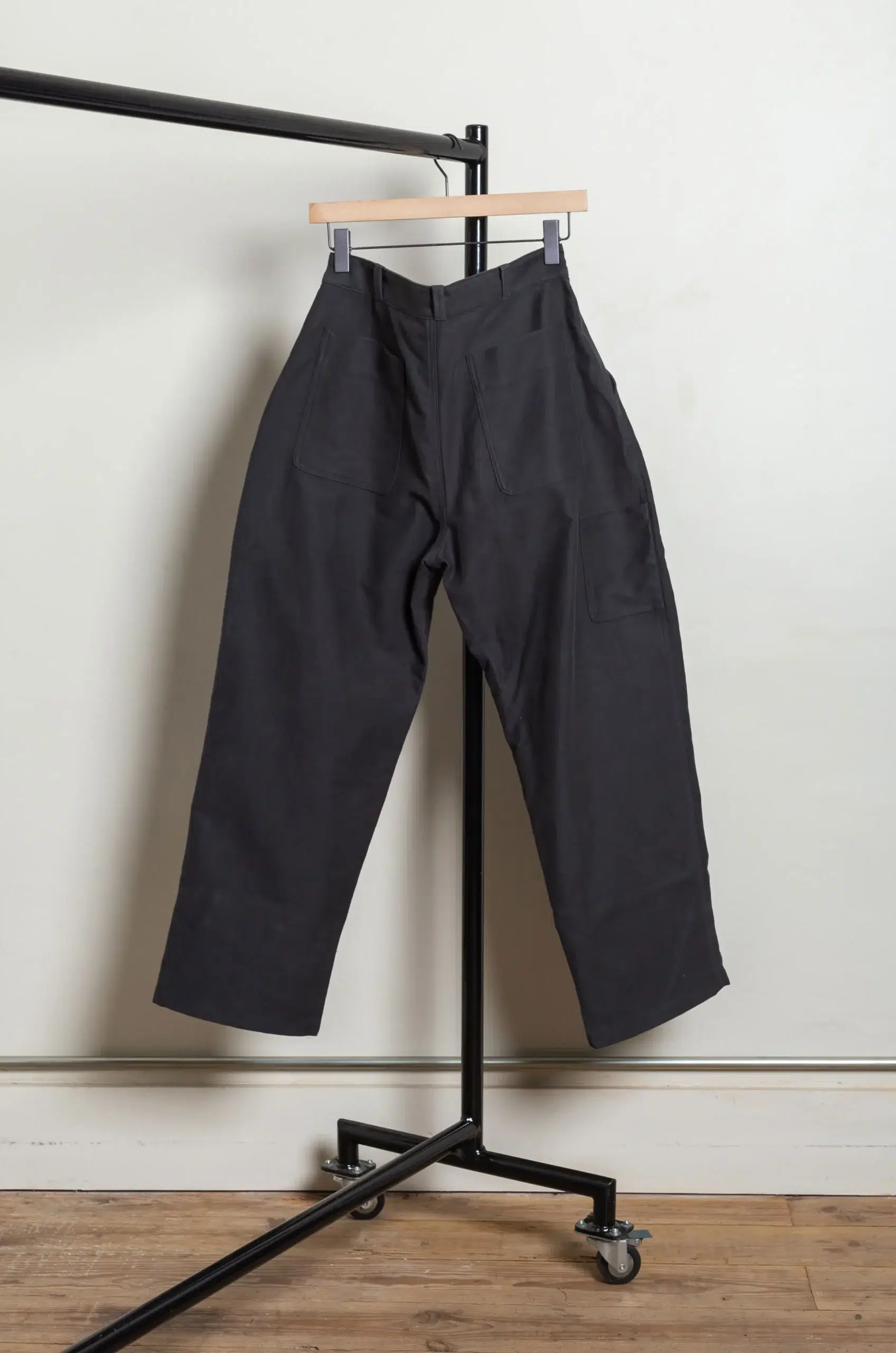 MAN-TLE - MENS JEBOK PANTS R21J6 - TARMAC MOLESKIN