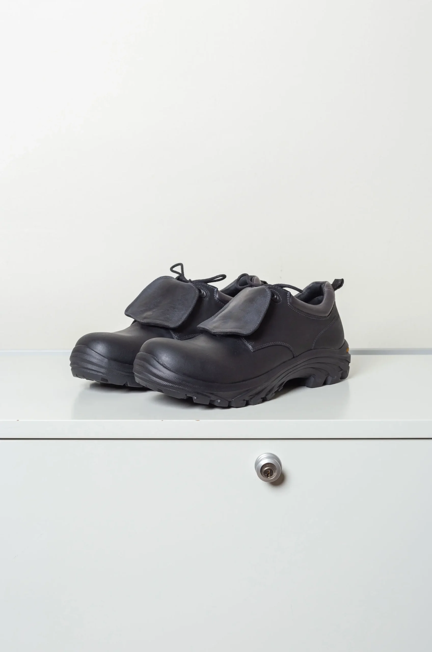 PARACIA x Colin Meridith - Non-Safety Shoe - Off Black
