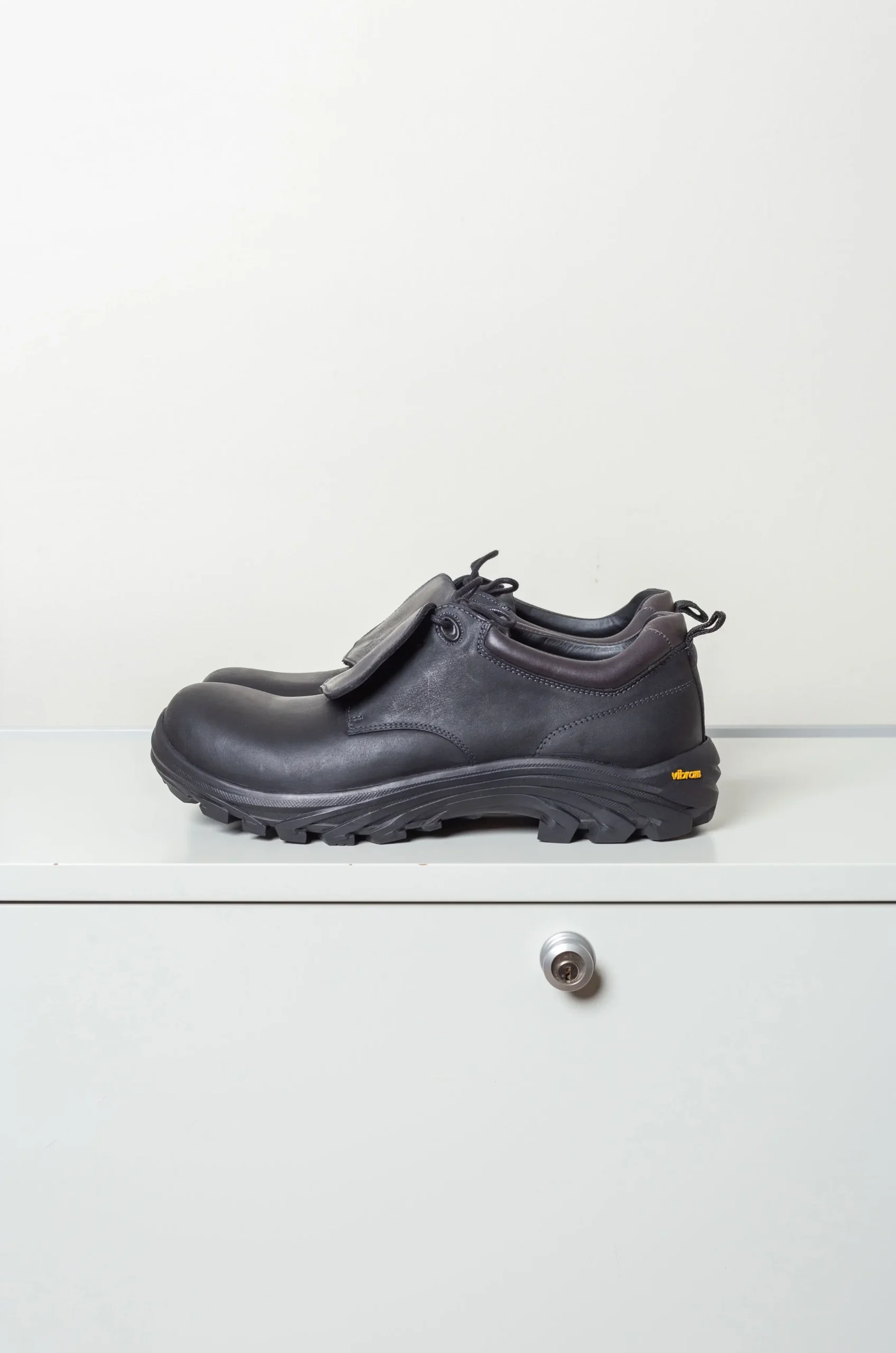 PARACIA x Colin Meridith - Non-Safety Shoe - Off Black