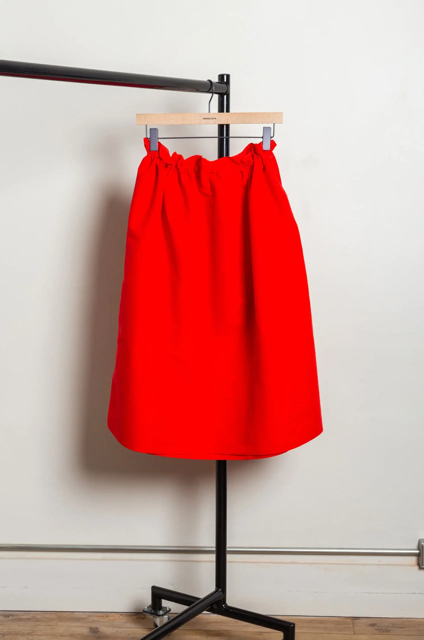 Sofie D'Hoore - SWAN-CHES slightly slanted skirt - FIRE