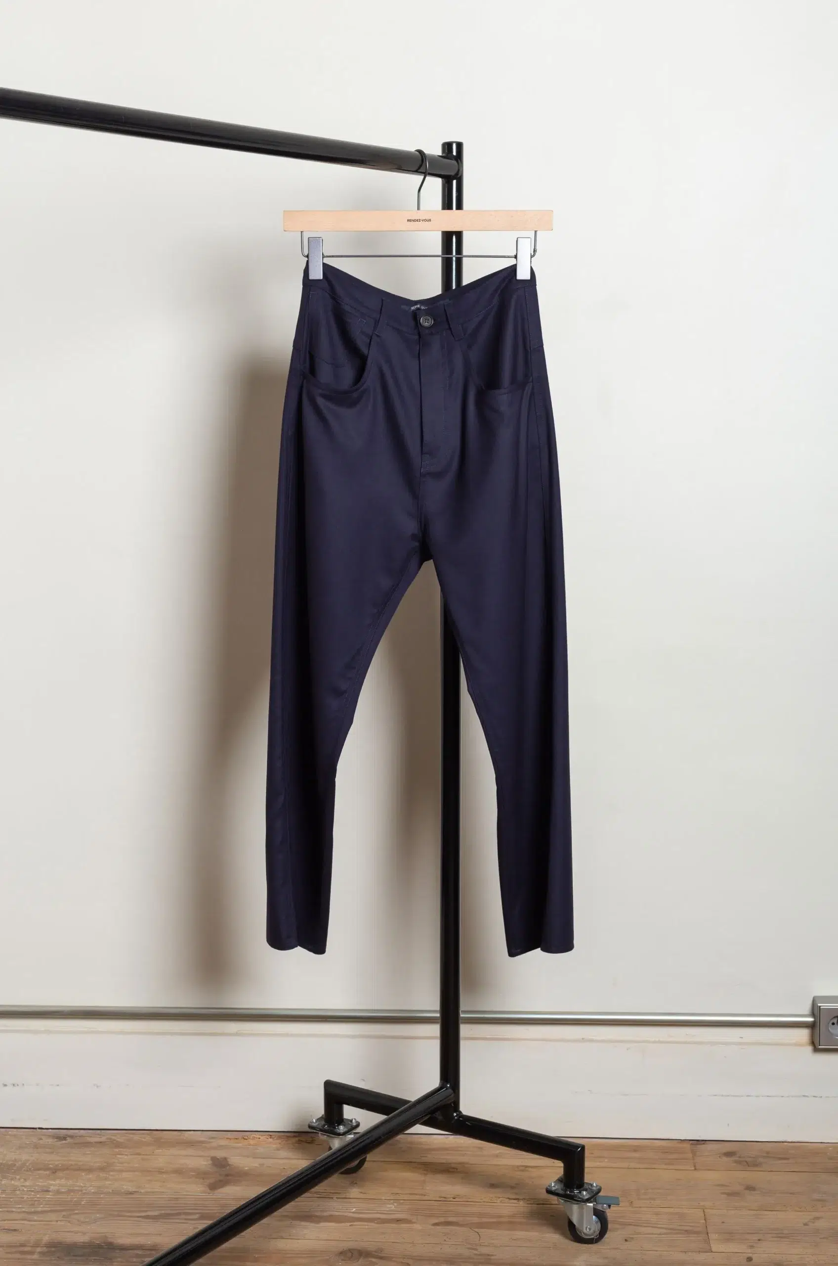 Sofie D'Hoore - PHILL Low Crotch Chino Trouser - MIDNIGHT