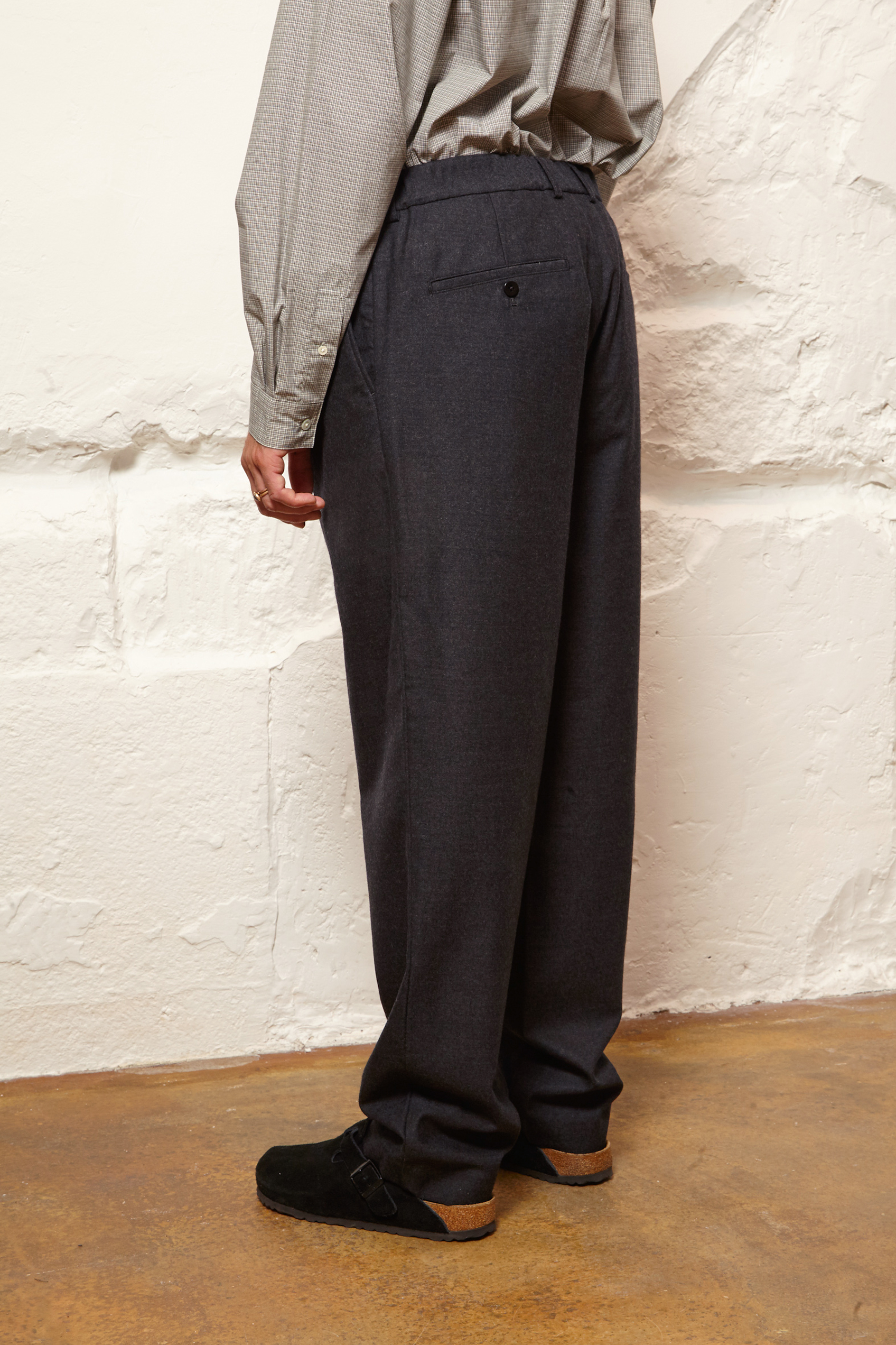 Still By Hand - Relaxed Wool Pants - Charcoal