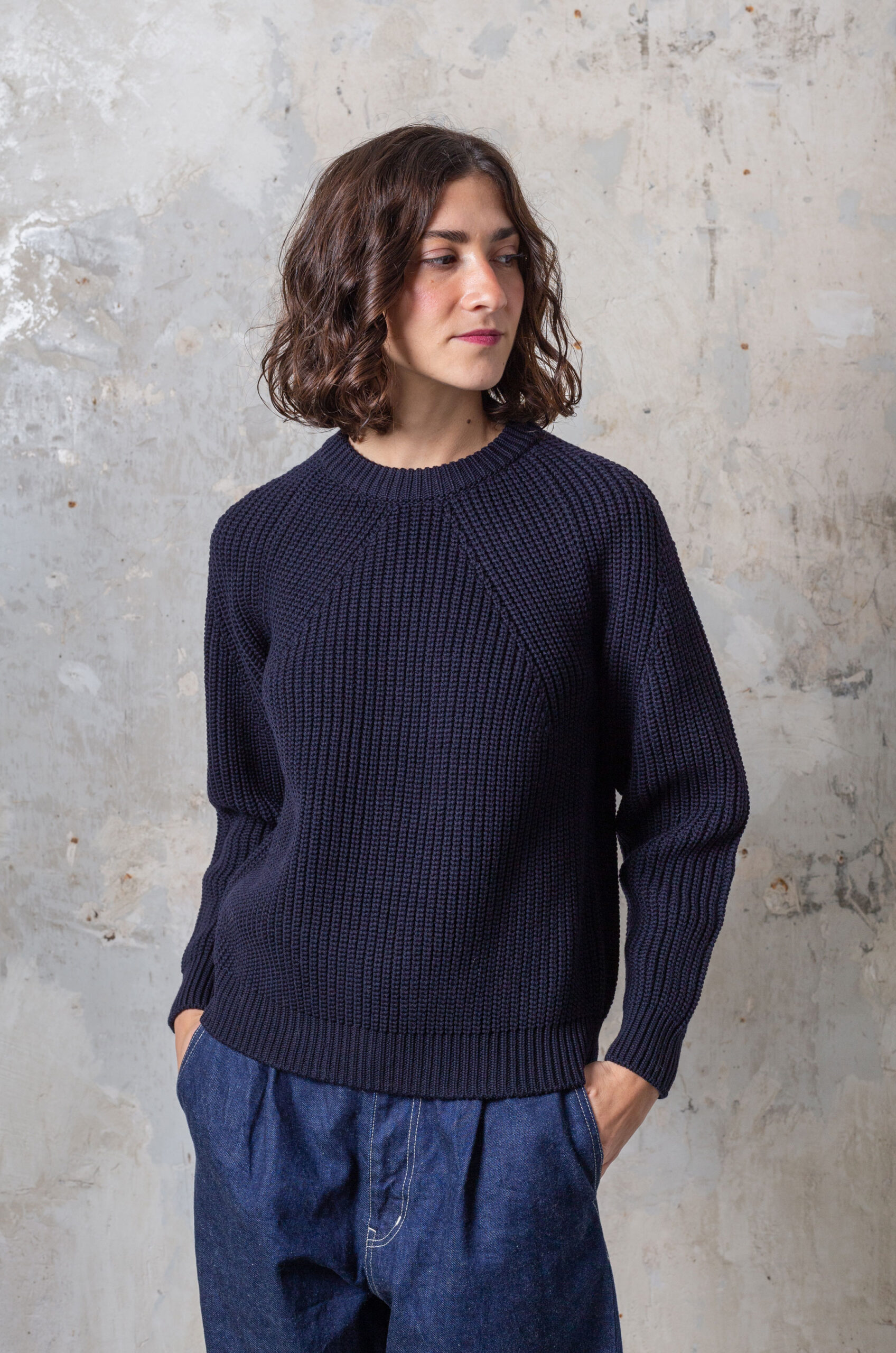 Batoner - Women Signature Crew Neck - Navy