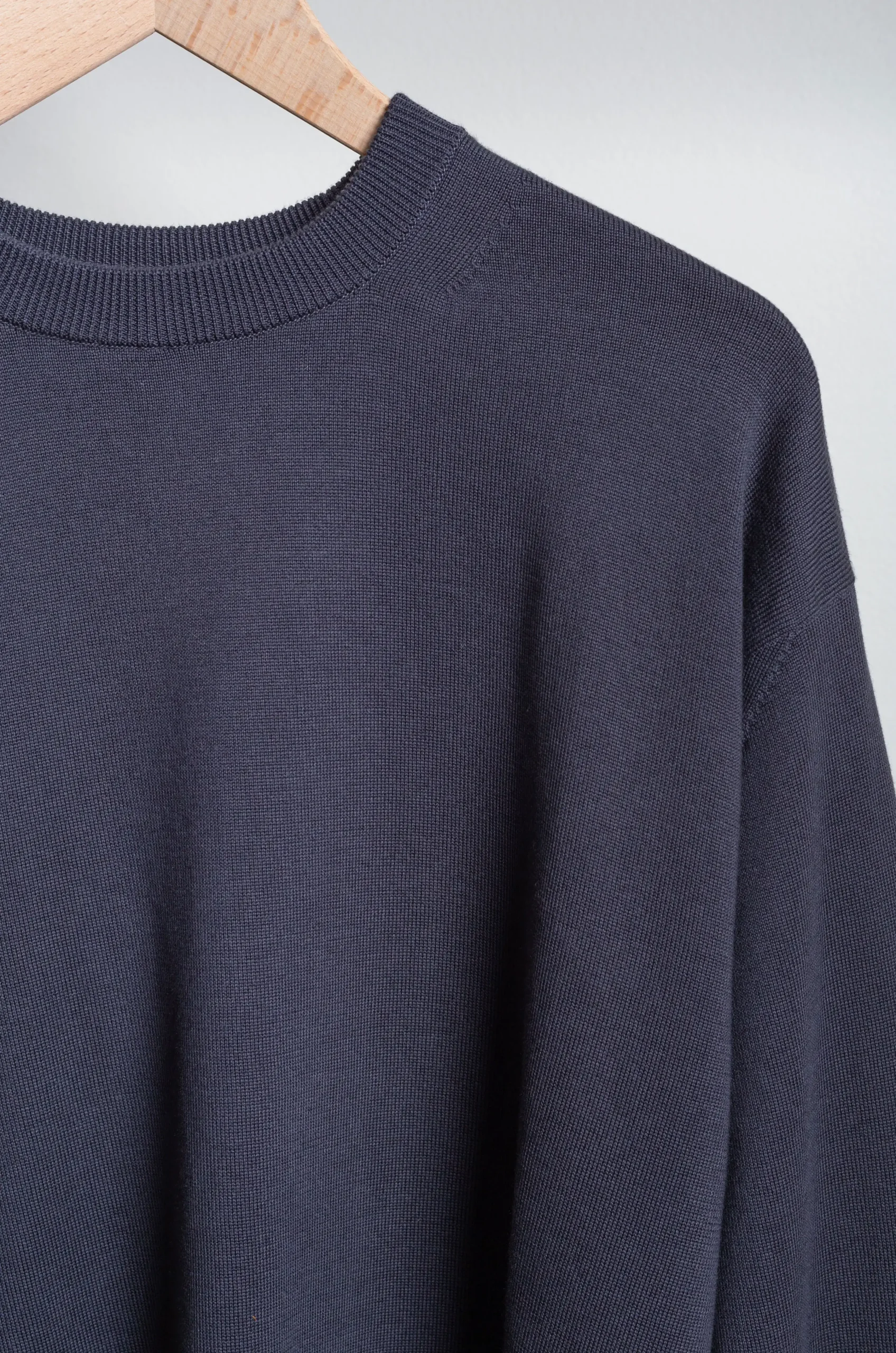 Batoner - Crew Neck Pullover - Charcoal