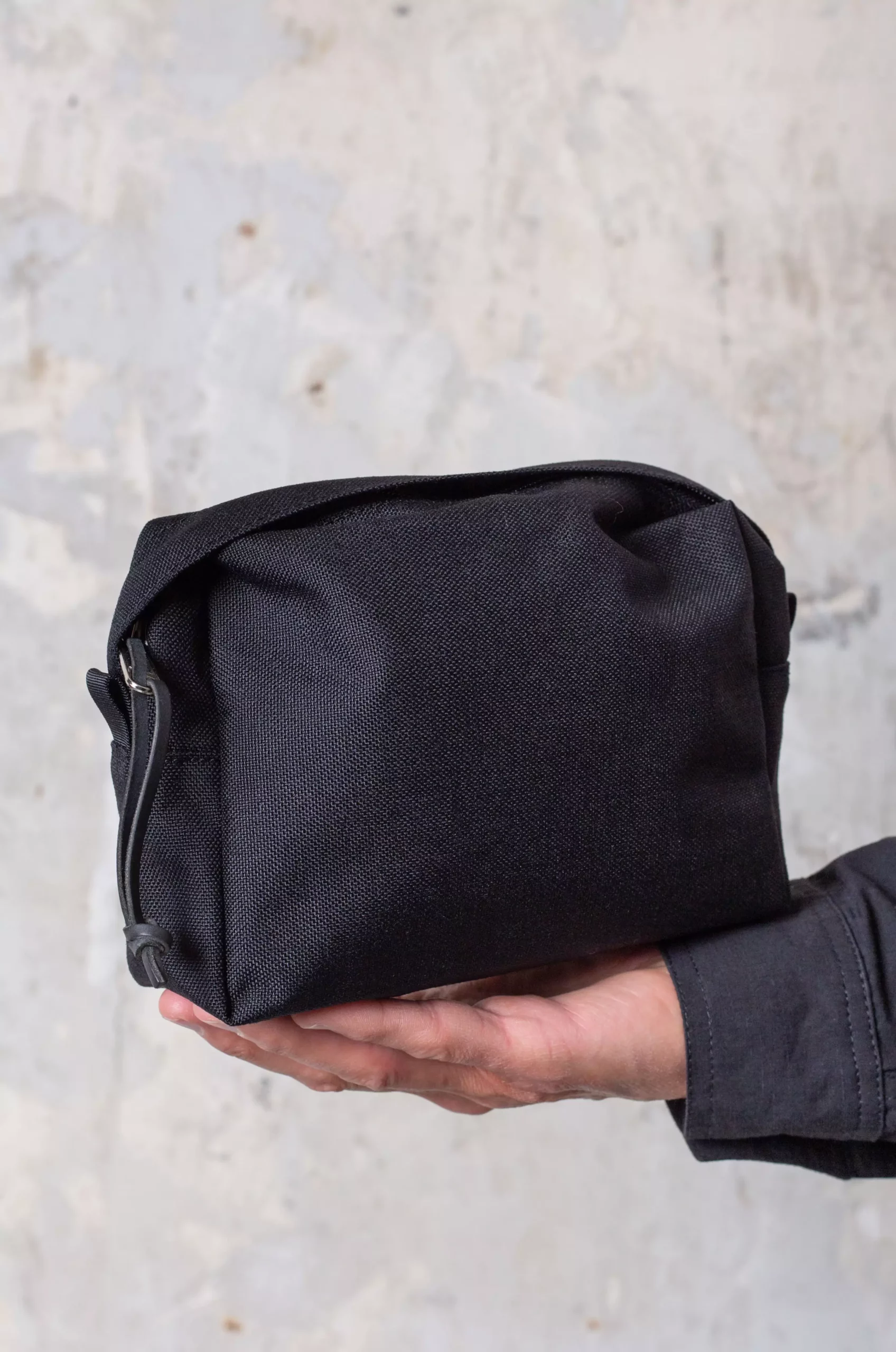 aeta ナイロンポーチ NY POUCH L【NY10】black-