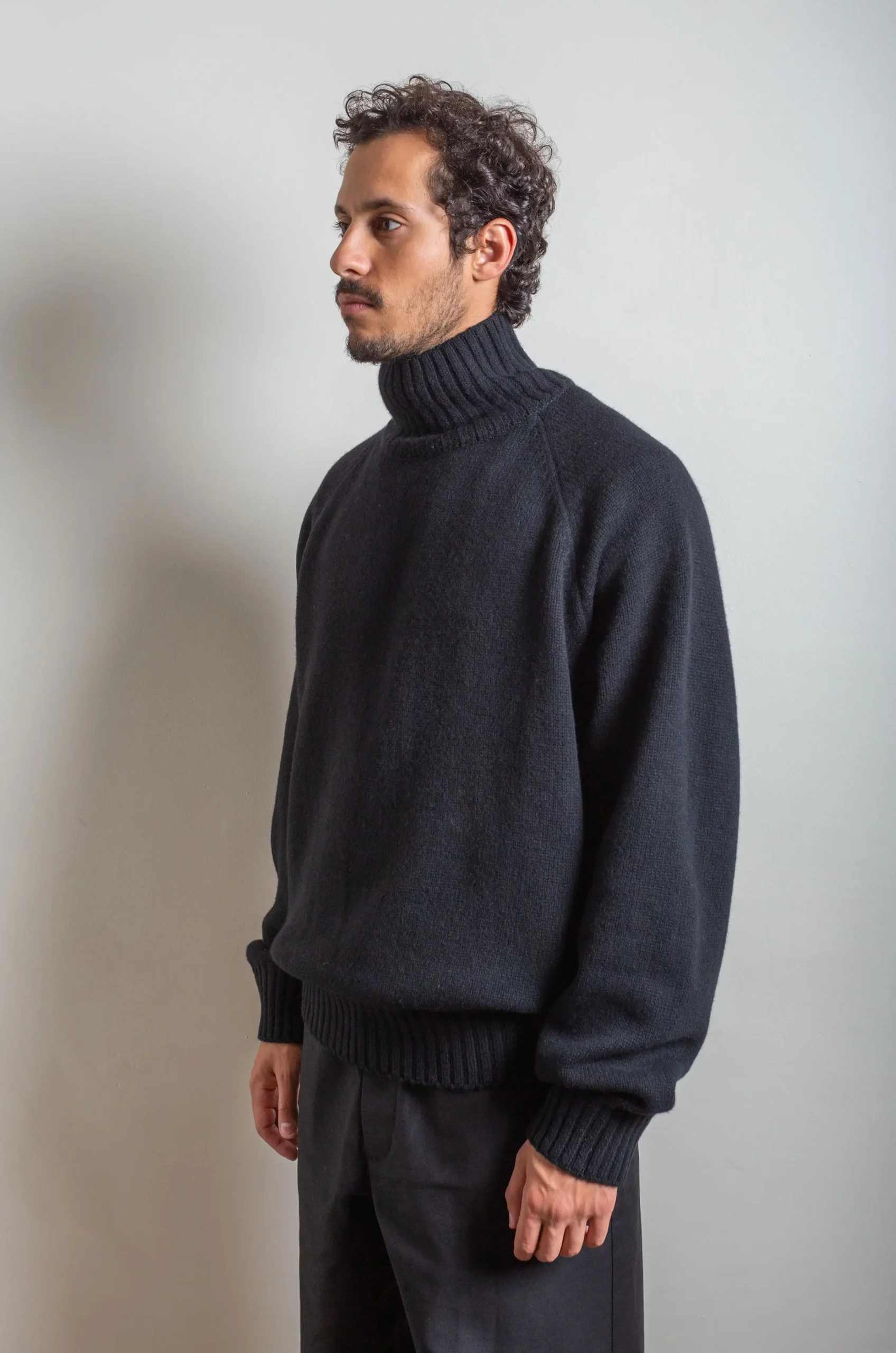 Stein - Ex Fine Lambs Loose High Neck Knit Black - Rendez-vous Store