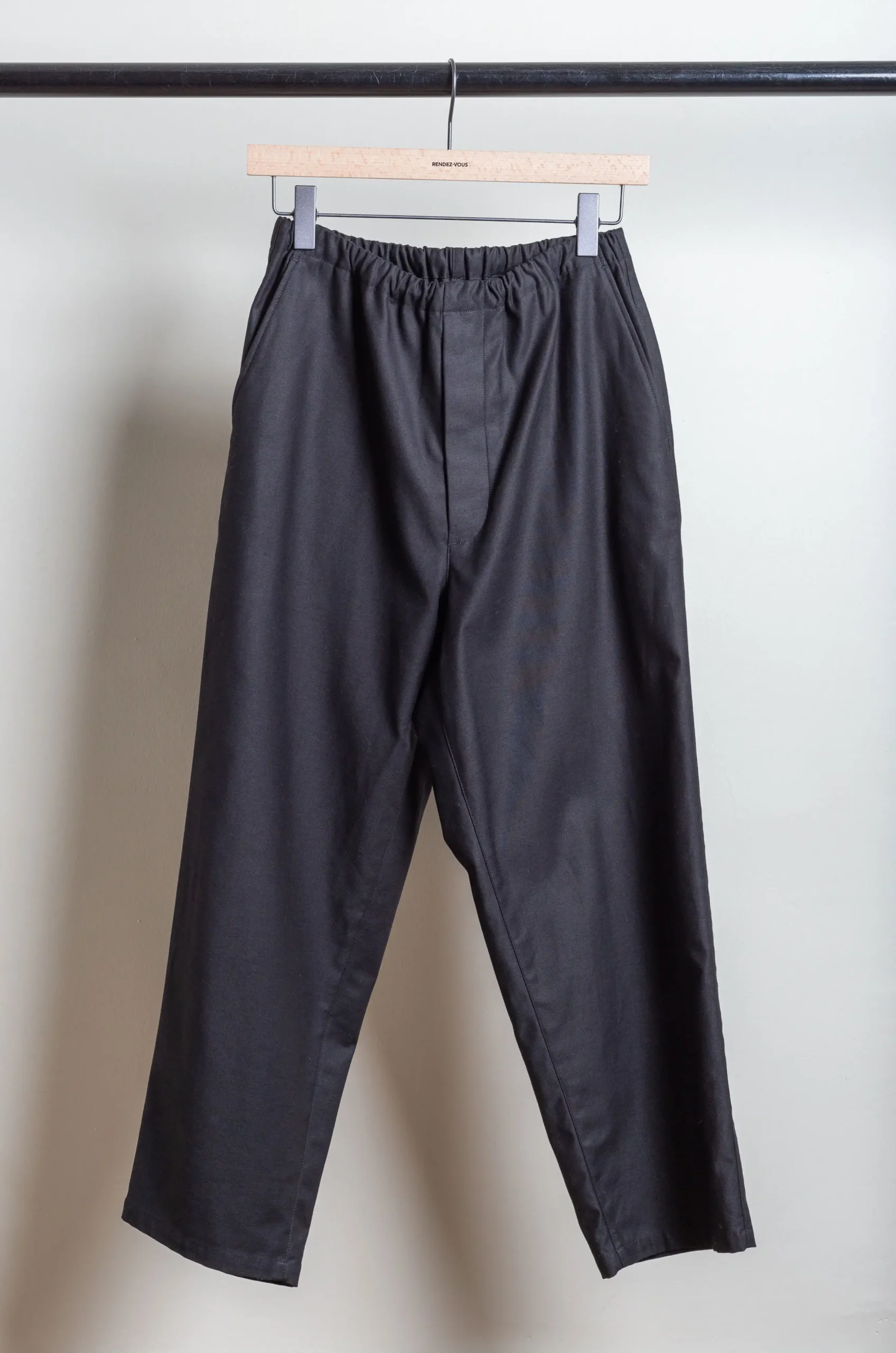 Stein - Drawstring Wide Trousers Black - Rendez-vous Store